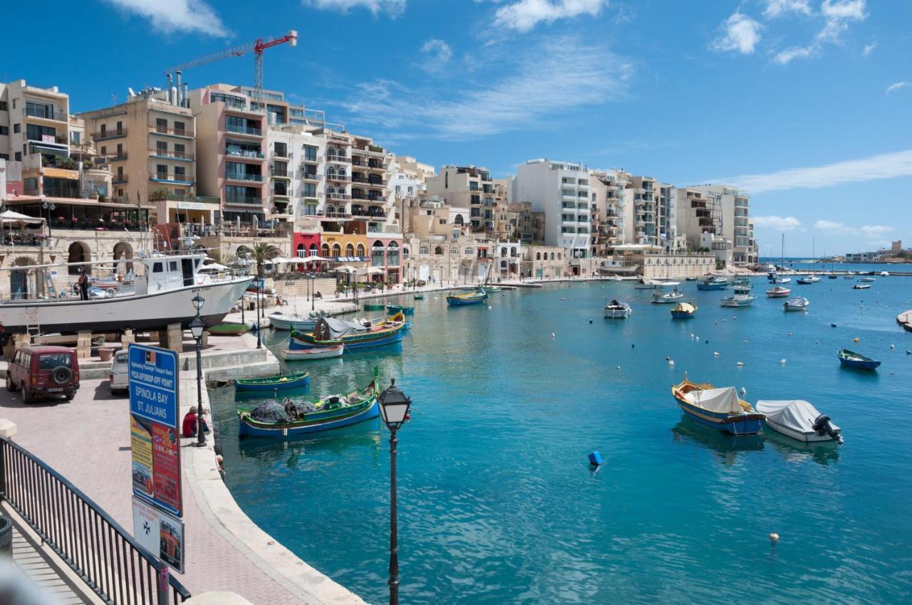 Apartment With Pool Sliema Bagian luar foto